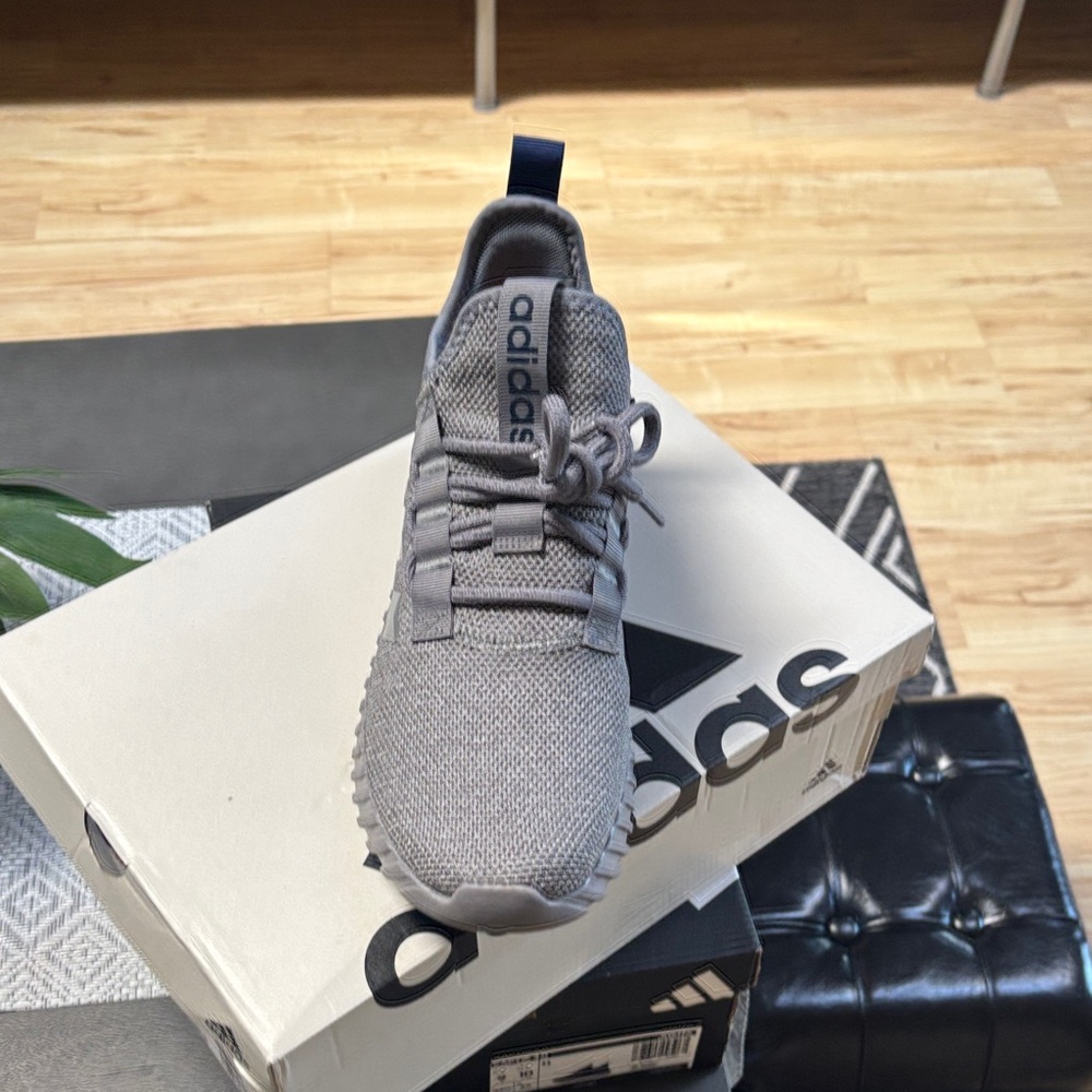 adidas Men’s Grey Knit Casual Sneaker